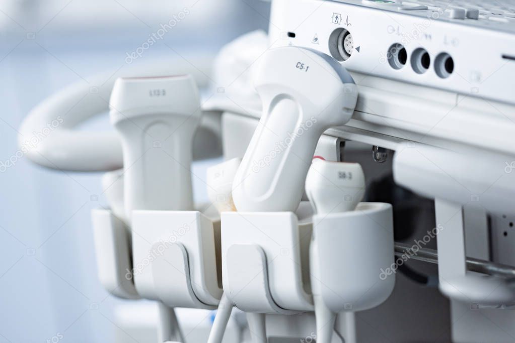 Modern ultrasound machine with sensors