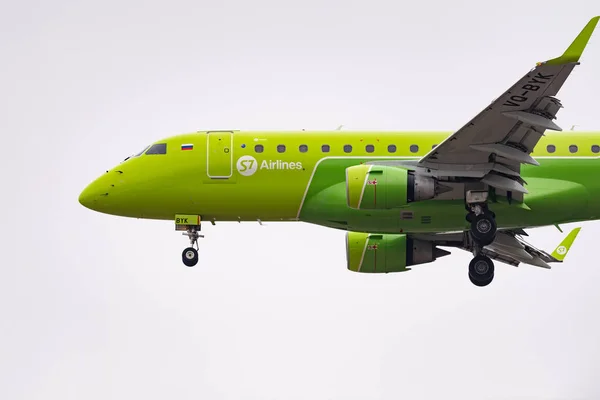 Novossibirsk Russie Mai 2018 Approches Embraer 170 100Su Byk Airlines — Photo