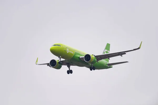 Novosibirsk Oroszország 2018 Május Airbus A320 271N Bch Légitársaságok Megközelítés — Stock Fotó