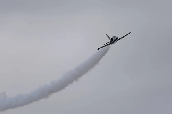 Novosibirsk Ryssland Augusti 2018 Aerobatic Team Russ Flygplan Albatross Utför — Stockfoto