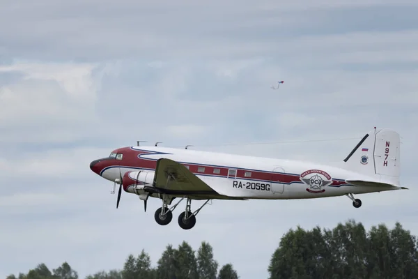 Nowosibirsk Russland August 2018 Amerikanische Kurzstrecken Transportflugzeuge Mit Zwei Kolbenmotoren — Stockfoto