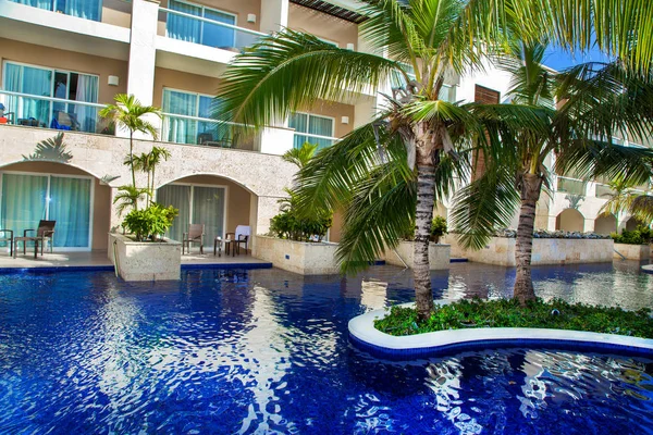 Dominik Cumhuriyeti, Punta cana, Saona Adası - Mano Juan Beach. Balıkçı köyü