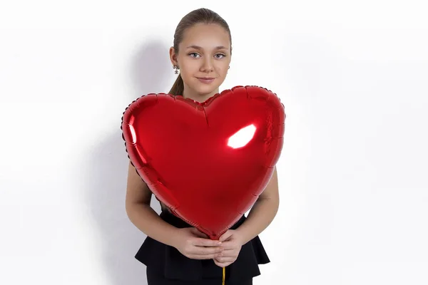 Valentine Beleza Jovem Adolescente Com Retrato Balão Vermelho Isolado Fundo — Fotografia de Stock