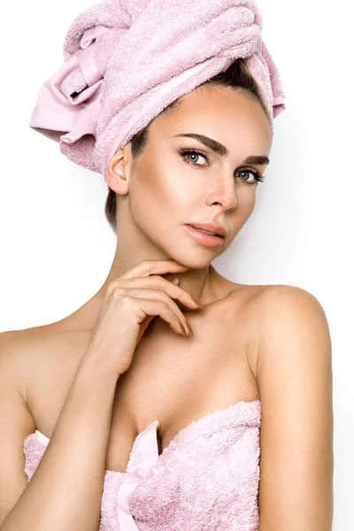 Hermosa Joven Con Piel Limpia Fresca Tratamiento Facial Cosmetología Belleza — Foto de Stock