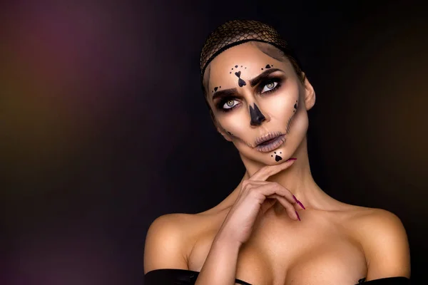 Сексуальная Ведьма Скелетом Хэллоуина Макияж Изображение — стоковое фото