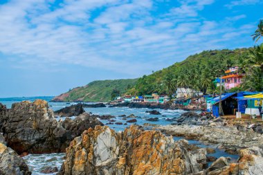 Goa kıyı şeridinin gündüz Hindistan 'daki doğal manzarası. 