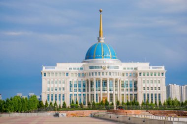 Gündüz Astana şehrinden geçerek, Kazakistan  