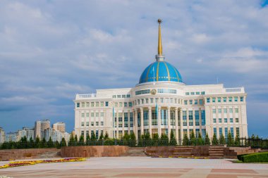 Gündüz Astana şehrinden geçerek, Kazakistan  