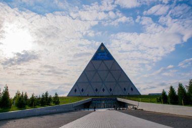 Gündüz Astana şehrinden geçerek, Kazakistan  