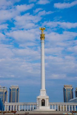 Gündüz Astana şehrinden geçerek, Kazakistan  