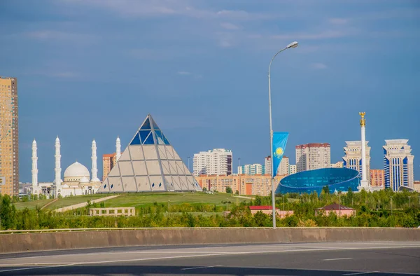 Viajando Por Ciudad Astana Durante Día Kazajstán — Foto de Stock