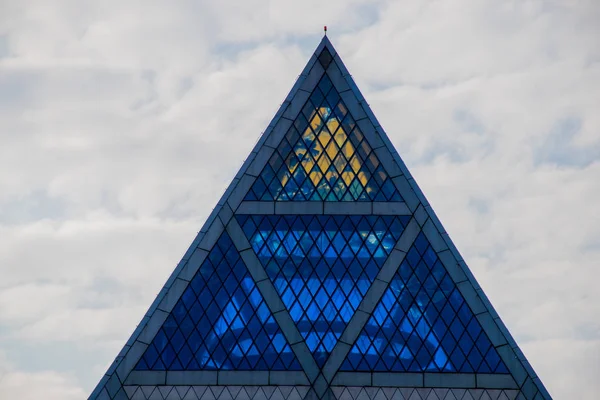 Gündüz Astana şehrinden geçerek, Kazakistan  