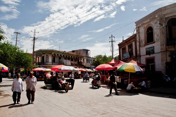 Batı Çin, Uygur, Türkistan
