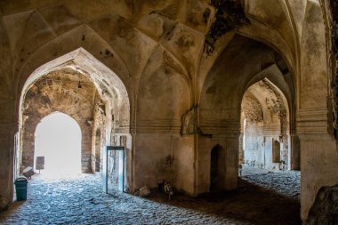 Hindistan 'ın antik mimarisi, Asya' dan seyahat  