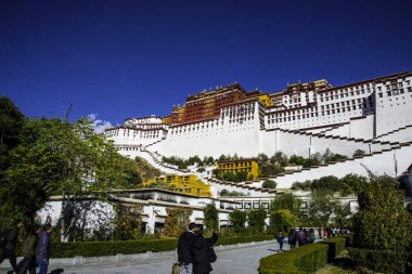 Kutsal topraklardaki eski Çin kasabası, Tibet, Lhasa, Potala Sarayı 