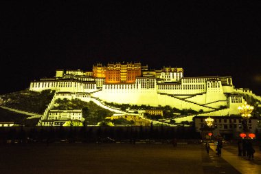 Tibet, Çin 'deki eski kasaba ışıklandırması