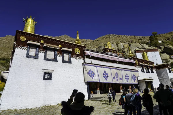Подорожуючи Китайській Святій Землі Тибет Лхаса — стокове фото
