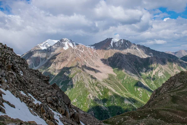 Csodálatos Reggeli Kilátás Marble Wall Csúcs Sziklák Jég Tian Shan — Stock Fotó