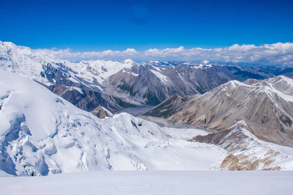 Hermosas Montañas Nevadas Kazajstán — Foto de Stock