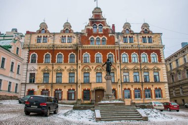 Vyborg - Rusya - Ocak 2018: Old Town'daki farklı eski binalar. Rusya'da Kış