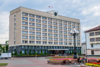 Grodno, Beyaz Rusya - Haziran 2018: Avrupa'nın en çok şehir olan Belarus'un merkezi sokakları ve tarihi evleri