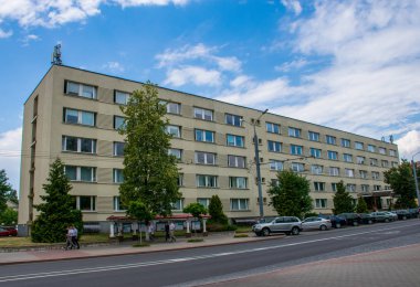 Grodno, Beyaz Rusya - Haziran 2018: Avrupa'nın en çok şehir olan Belarus'un merkezi sokakları ve tarihi evleri