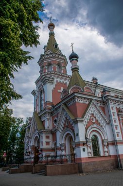 Grodno, Beyaz Rusya - Haziran 2018: Avrupa'nın en çok şehir olan Belarus'un merkezi sokakları ve tarihi evleri