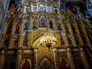 Ukrayna, Kiev 'deki Hristiyan kilisesinin içinde.