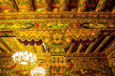 Doğu Tibet, Sichuan, Çin 'deki Gardze bölgesinde bir tapınak.