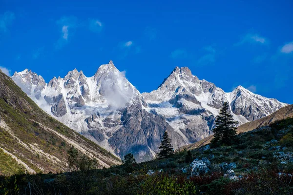 Viajar Para Kampo Nenang Montanha Tibete Oriental Sichuan China — Fotografia de Stock