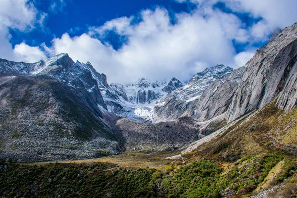 Viaggiando Verso Montagna Kampo Nenang Nel Tibet Orientale Sichuan Cina — Foto Stock