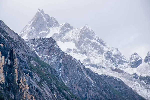 Traveling Kampo Nenang Mountain Eastern Tibet Sichuan China — ストック写真