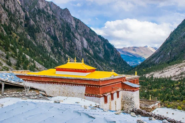 Kampo Nenang Berg Oost Tibet Sichuan China — Stockfoto