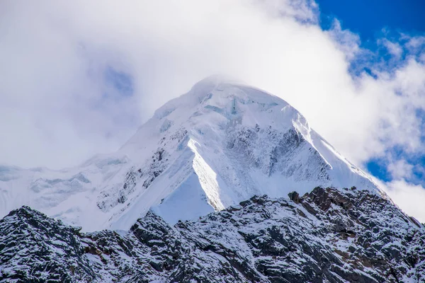 Viajar Montaña Kampo Nenang Tibet Oriental Sichuan China — Foto de Stock