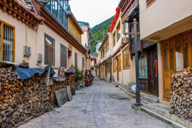 Doğu Tibet 'teki Kawa Karpo dağına seyahat, Yunnan, Çin