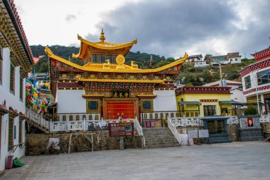 Doğu Tibet 'teki Kawa Karpo dağına seyahat, Yunnan, Çin