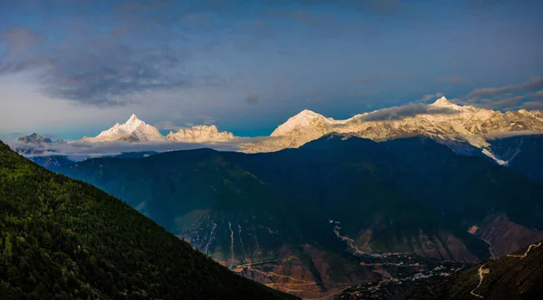 Doğu Tibet Teki Kawa Karpo Dağı Manzarası Yunnan Çin — Stok fotoğraf