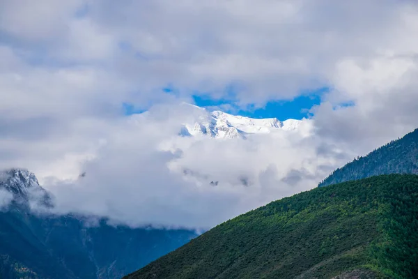 Άποψη Του Βουνού Kawa Karpo Στο Ανατολικό Θιβέτ Yunnan Κίνα — Φωτογραφία Αρχείου