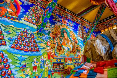 Lijiang bölgesindeki tapınağın içinde, Yunnan, Çin