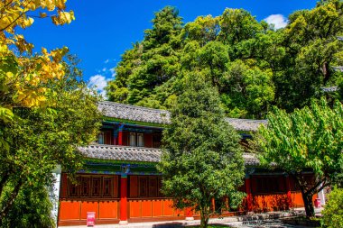 Lijiang bölgesinin geleneksel mimarisi ve doğası, Yunnan, Çin