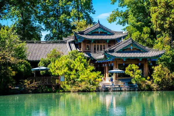 Hagyományos Építészet Természet Lijiang Prefektúra Yunnan Kína — Stock Fotó