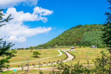 Tengchong ilçesinin gündüz manzarası, Yunnan.  