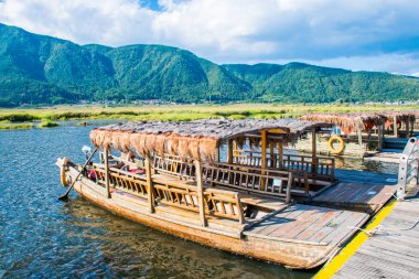 Yunnan, Tengchong ilçesinden geçiyor. 