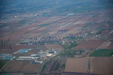 Urumqi, Çin üzerinde uçmak, seyahat kavramı