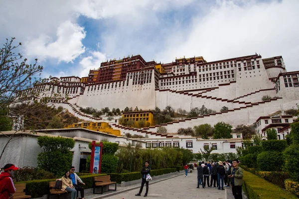 Lhasa Tibet Kína Május 2019 Potala Palota Rezidenciája Dalai Láma — Stock Fotó