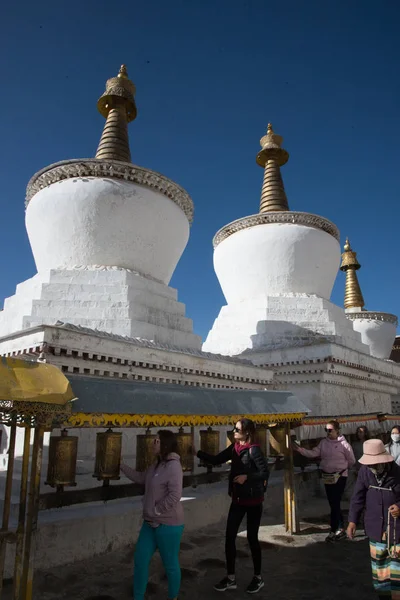 Shigatse Zentraltibet China Mai 2019 Innenhof Des Buddhistischen Klosters Tashi — Stockfoto