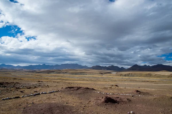 Подорож Західним Тибетом Китай — стокове фото