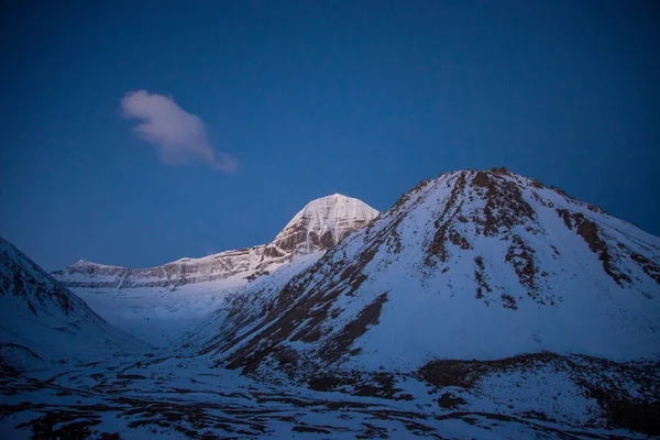 Niesamowite Widoki Podczas Rytuału Kora Yatra Wokół Świętego Mount Kailash — Zdjęcie stockowe