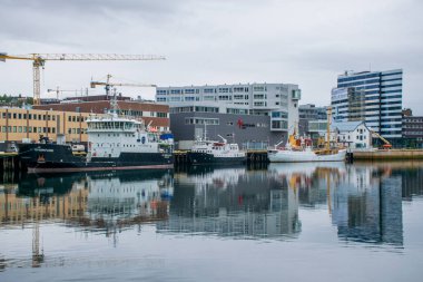 Tromso şehri mimarisini görmek, Norveç 