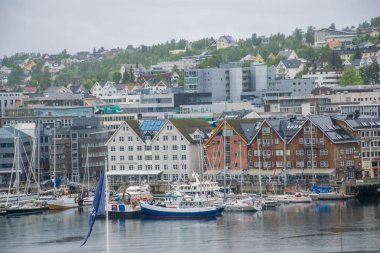 Tromso şehri mimarisini görmek, Norveç 